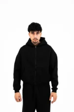 BLACK BASIC ZIPPER HOODIE